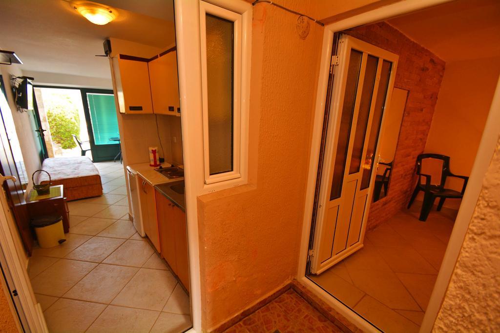 Kjara Apartments تيفات المظهر الخارجي الصورة